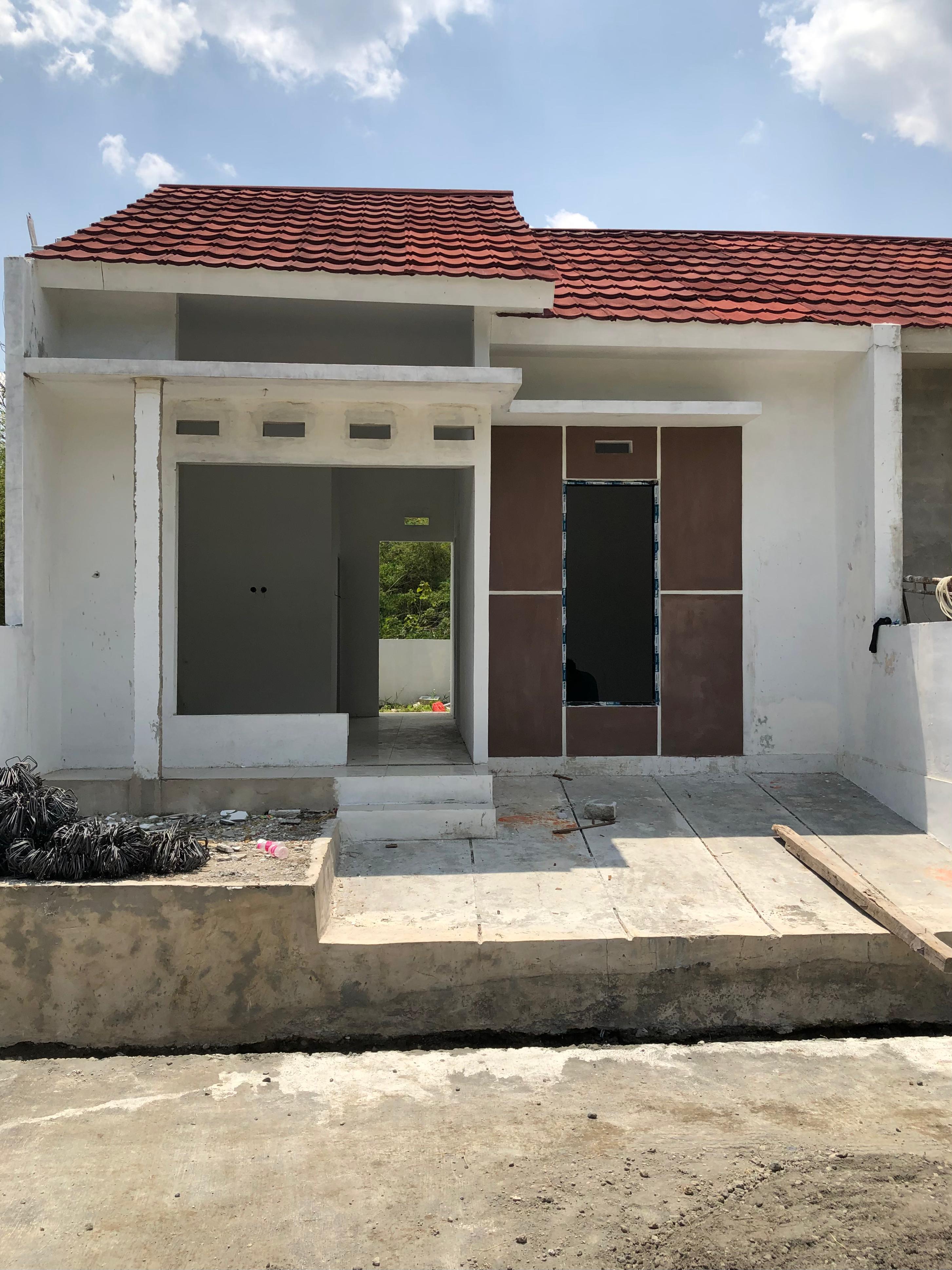 DIJUAL RUMAH KOMERSIL HARGA MURAH MERIAH CUMA 135 JUTA SAJA TIPE 30/60